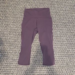 Lululemon Purple Cropped Leggings